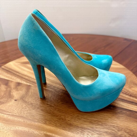 Platform suede pump - Picture 2 of 7